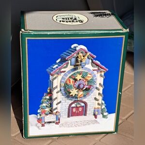 Crystal Falls Towne Hall Moving Clock Christmas Music Box~PLEASE READ